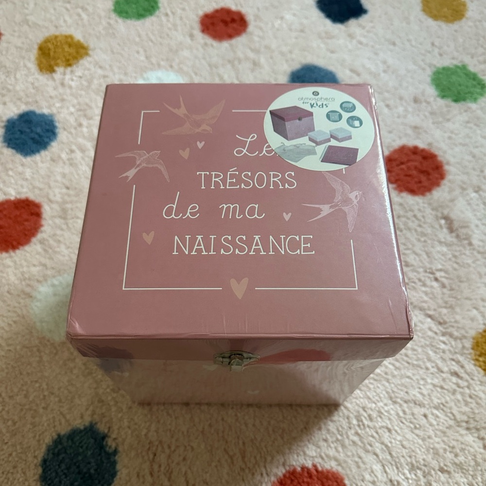 Memory Box for Baby Scrapbook Keepsake